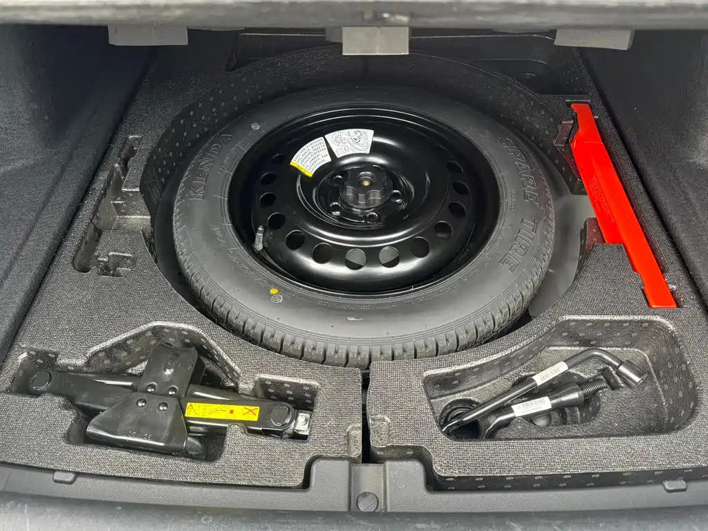 DONGFENG AEOLUS MAX 2021