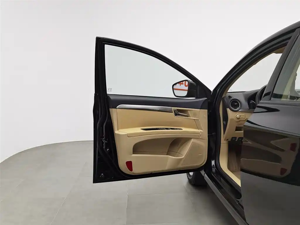 ROEWE 350 2015