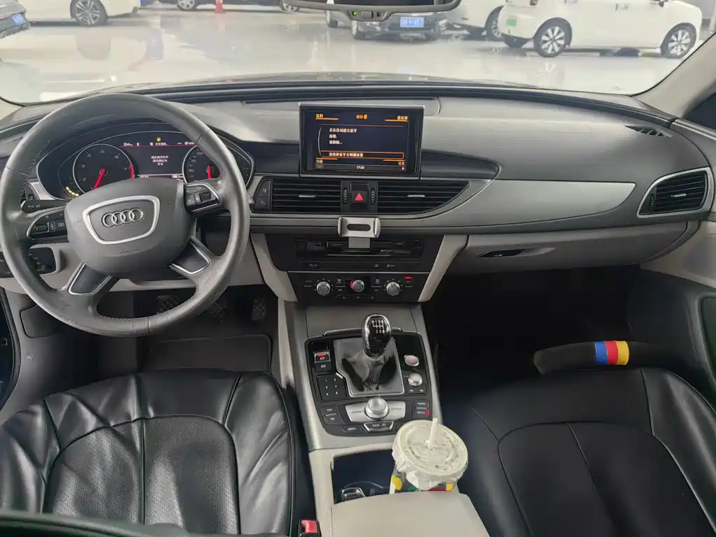 AUDI A6L 2015