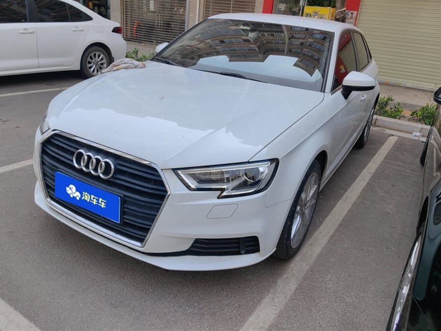 AUDI A3 2018