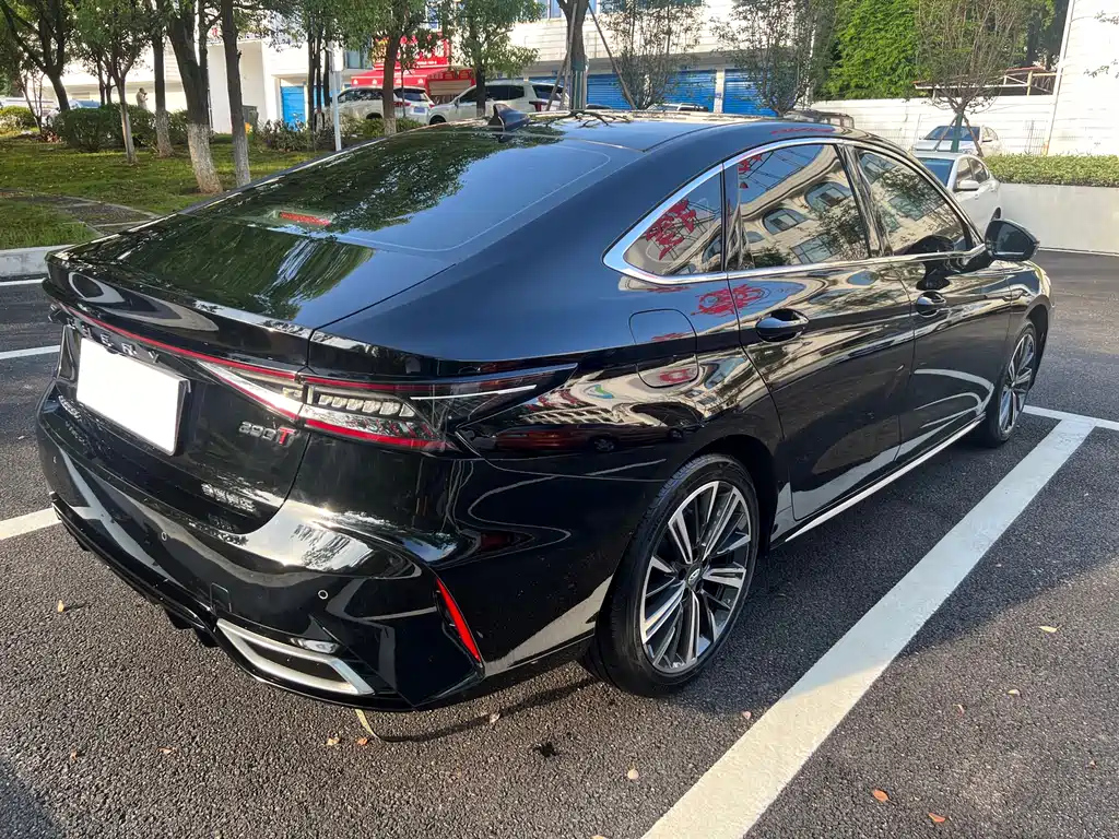 CHERY ARRIZO 8 2022