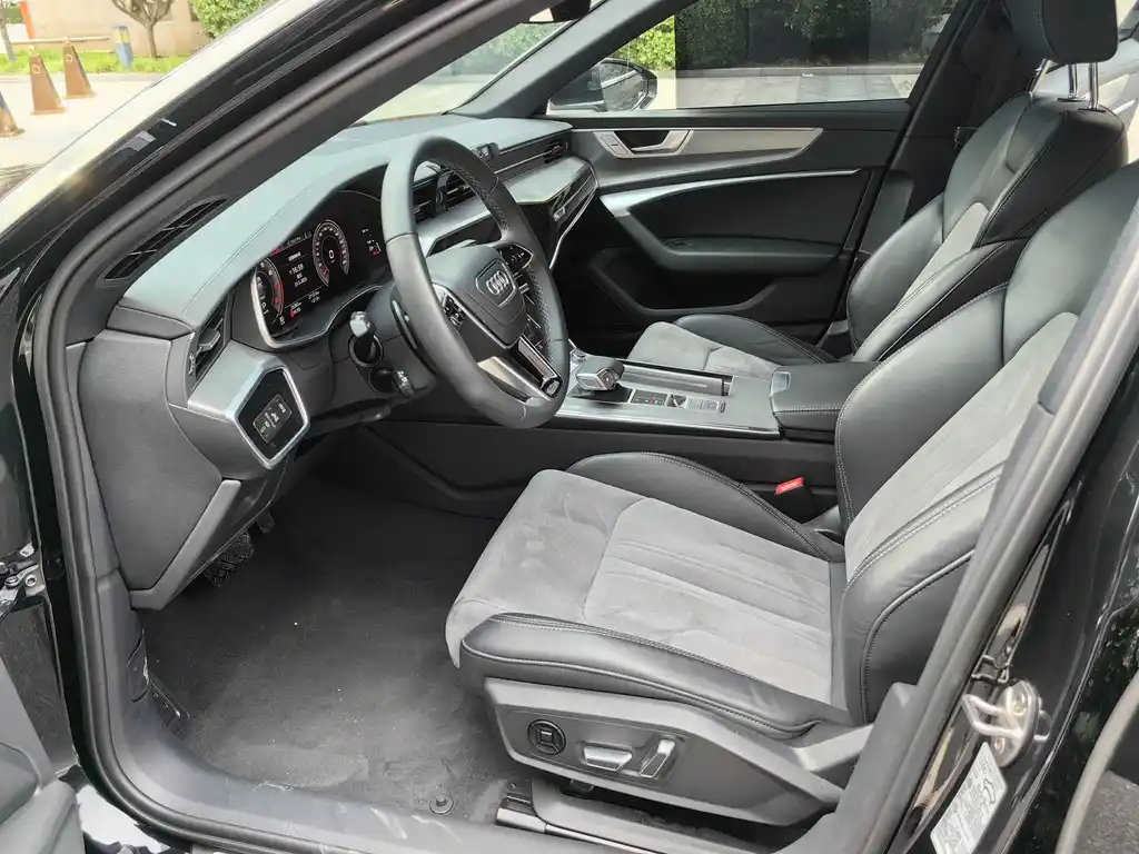 AUDI A6L 2023