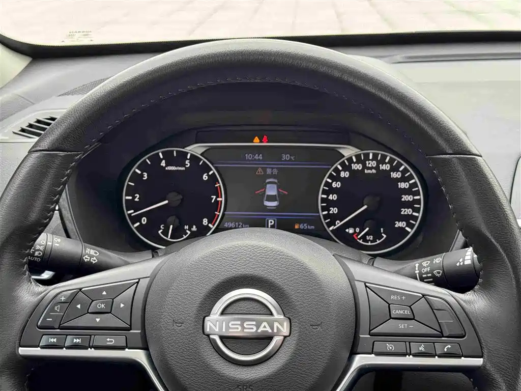 NISSAN TEANA 2022