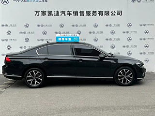 VOLKSWAGEN MAGOTAN 2022
