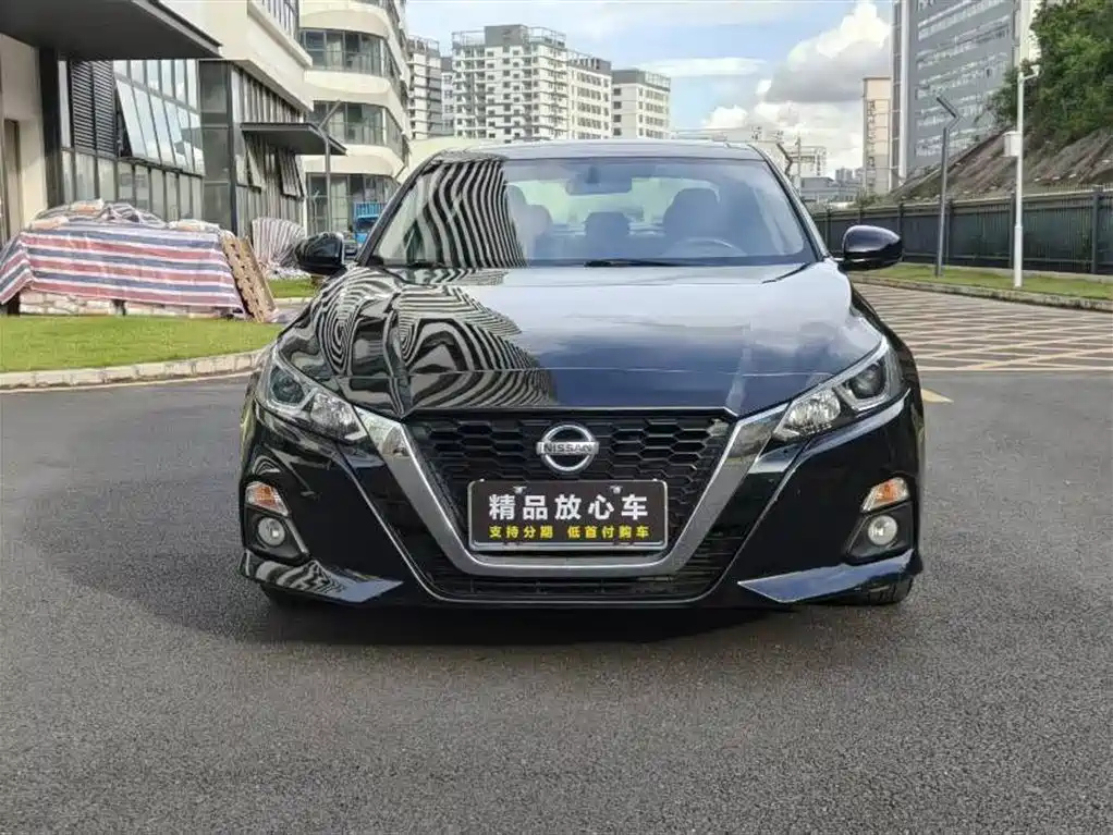 NISSAN TEANA 2019