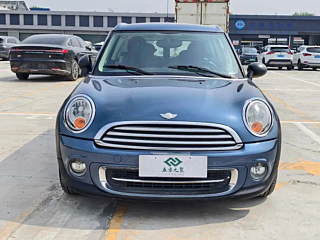 MINI CLUBMAN 2011