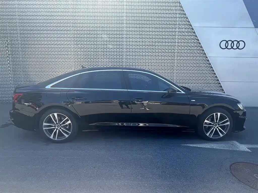 AUDI A6L 2023