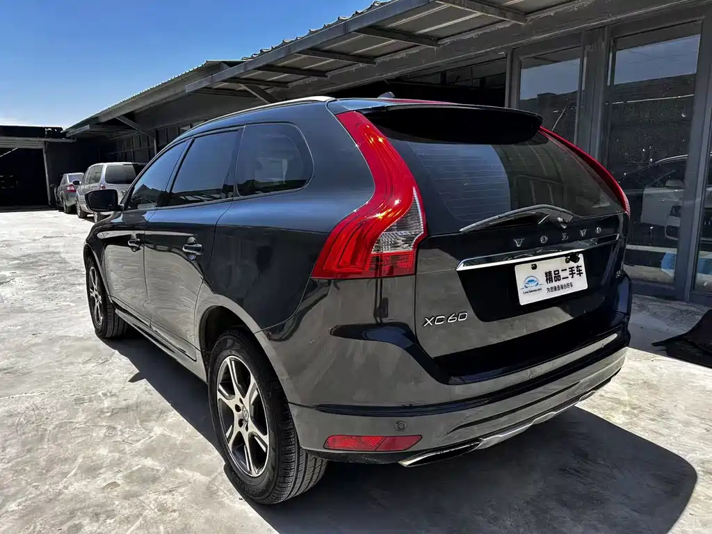VOLVO XC60 IMPORT 2014