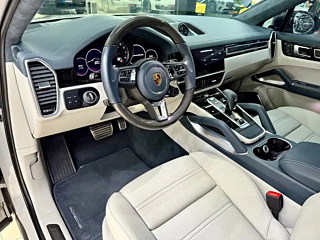PORSCHE CAYENNE  2019 YEAR CAYENNE TURBO COUP 4.0T 2019