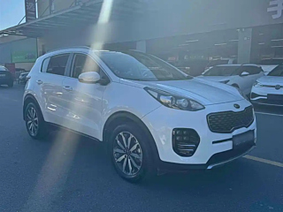 KIA KX5  2016 YEAR 1.6T AUTOMATIC 2WD DLX 2016