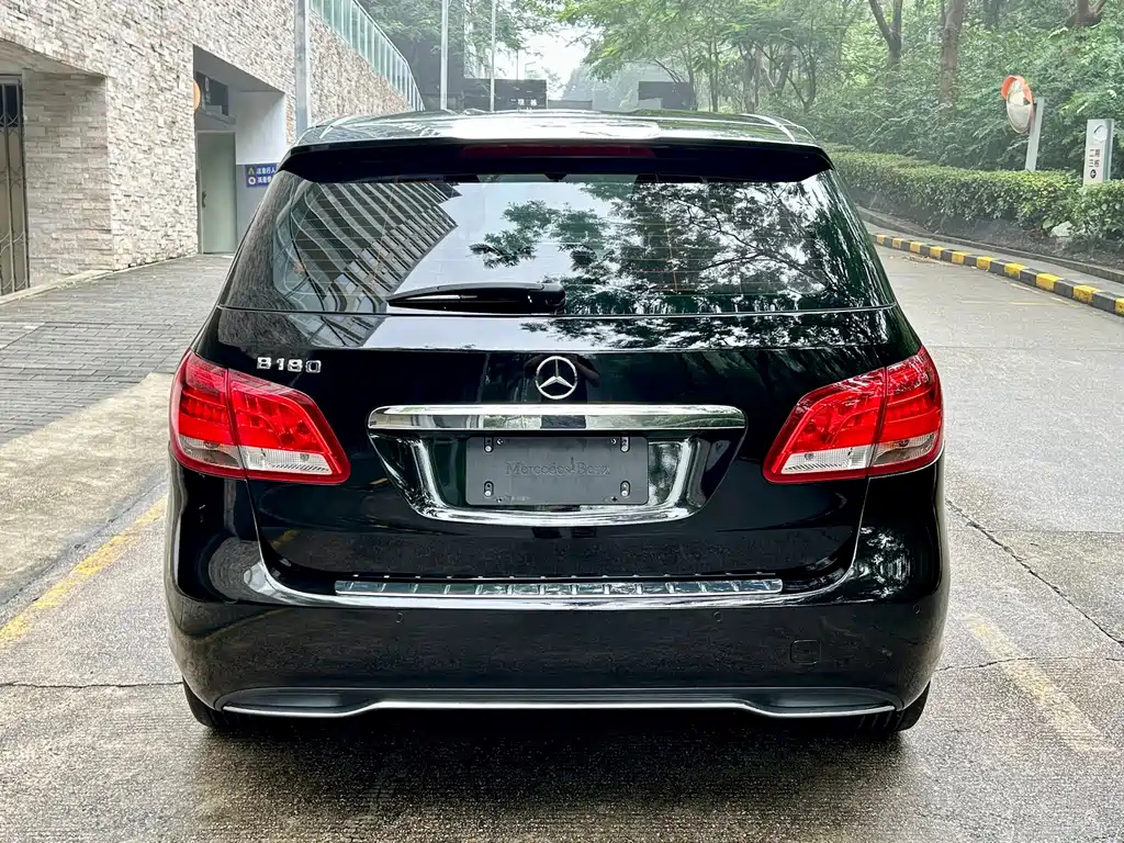 MERCEDES BENZ B-CLASS 2017