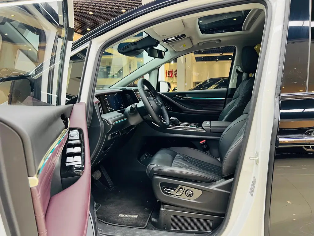 TRUMPCHI M8 2024