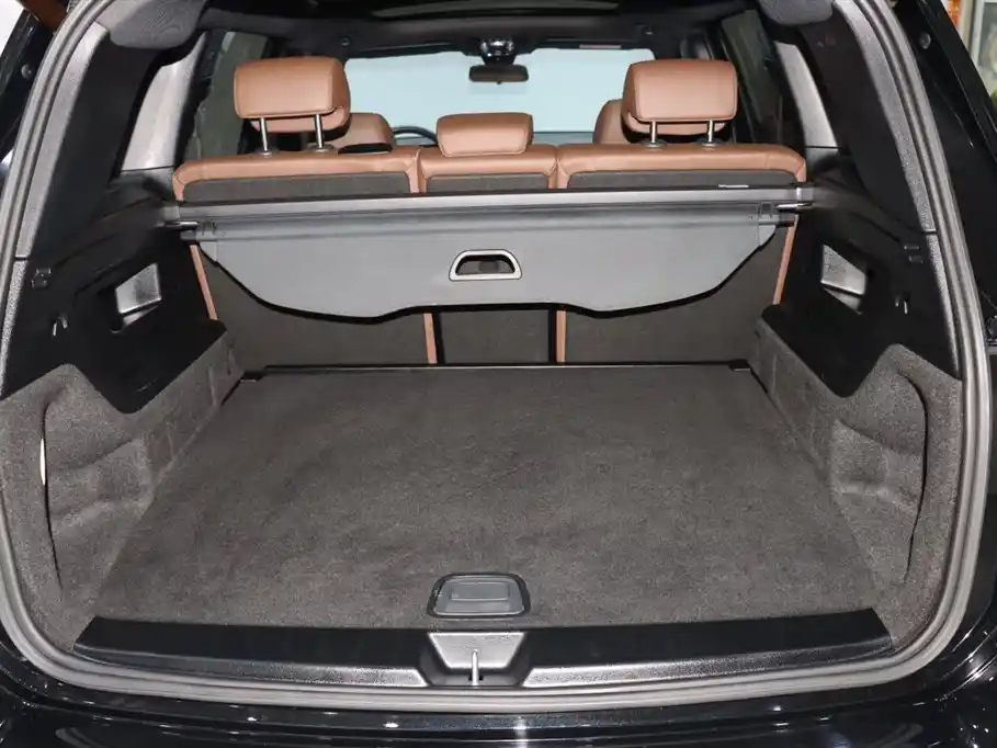 MERCEDES BENZ GLB 2022
