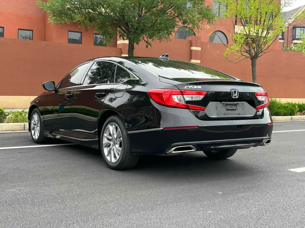 HONDA ACCORD 2018