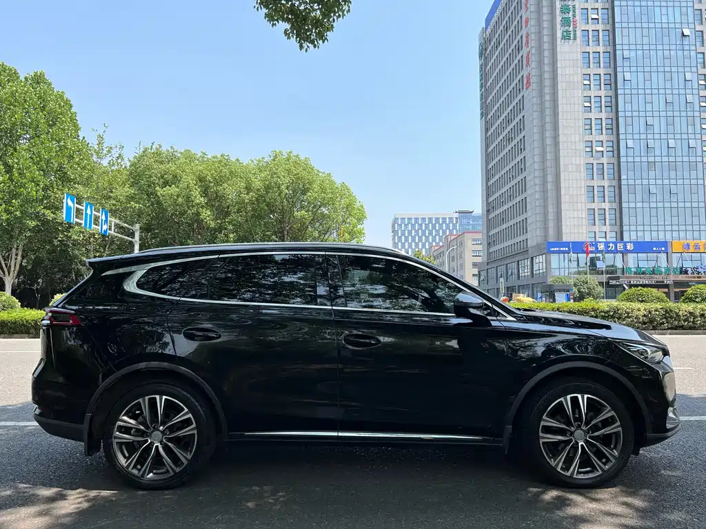 BYD TANG 2018