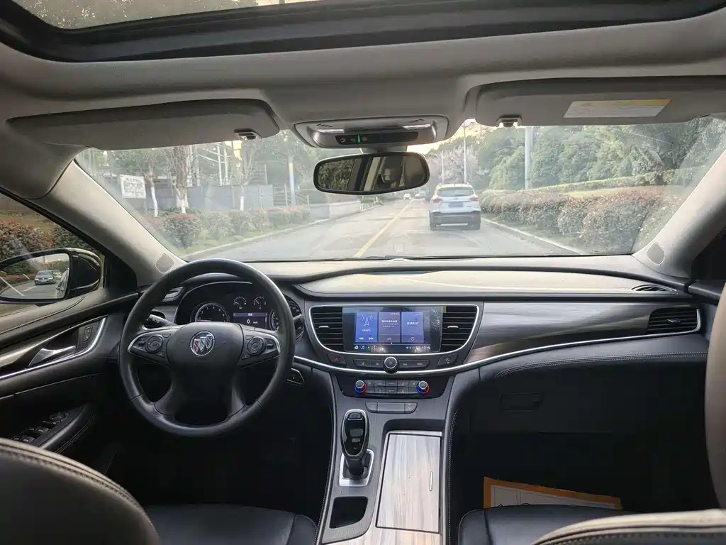 BUICK LACROSSE 2021