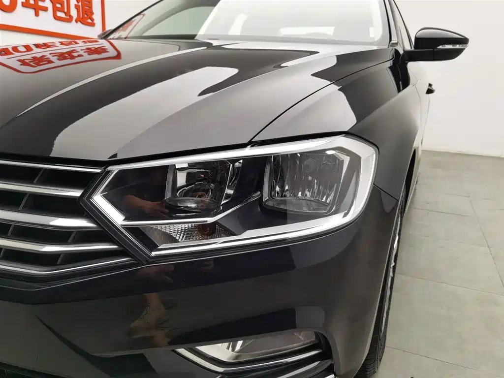 VOLKSWAGEN BORA 2018