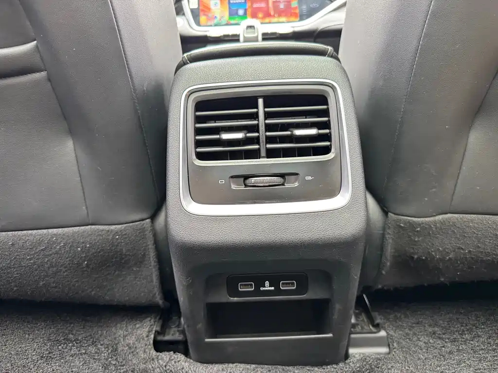 GEELY AUTO BOYUE 2020