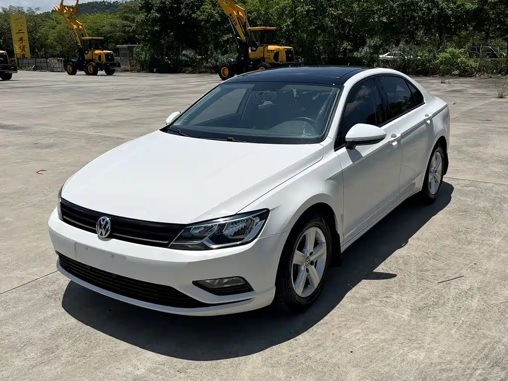 VOLKSWAGEN LAMANDO