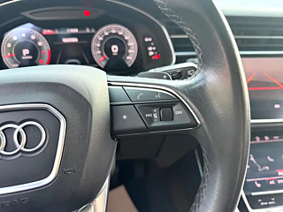 AUDI Q8  2021 YEAR 45 TFSI LUXURY  ELEGANT TYPE 2021
