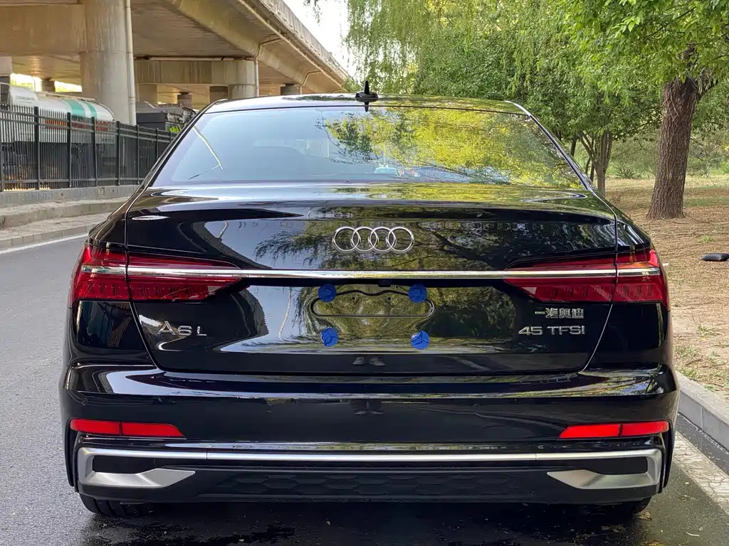 AUDI A6L 2025