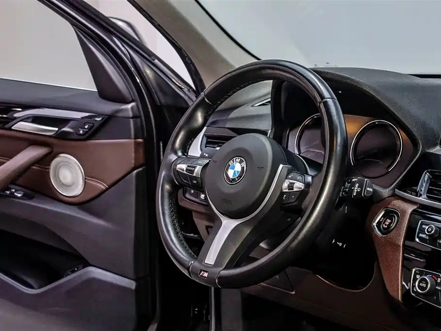 BMW X1 2022