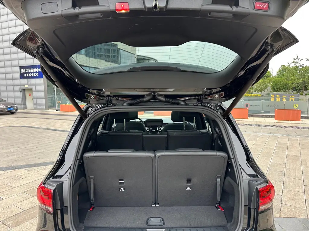MERCEDES BENZ GLB 2021