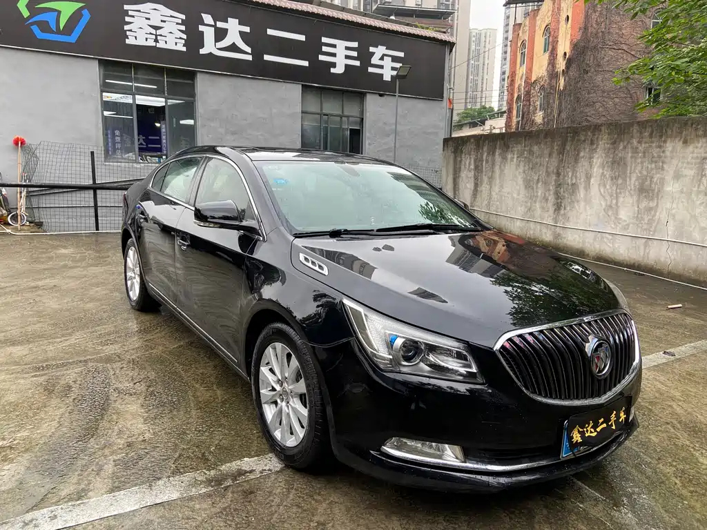 BUICK LACROSSE 2013