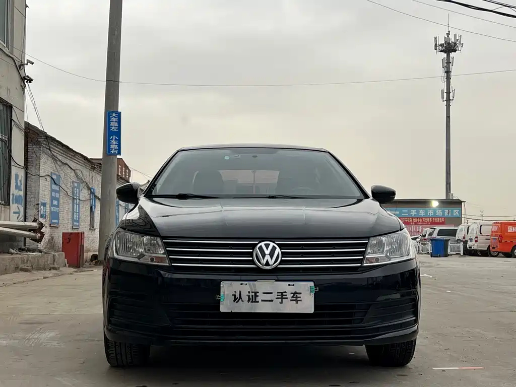 VOLKSWAGEN LAVIDA 2017