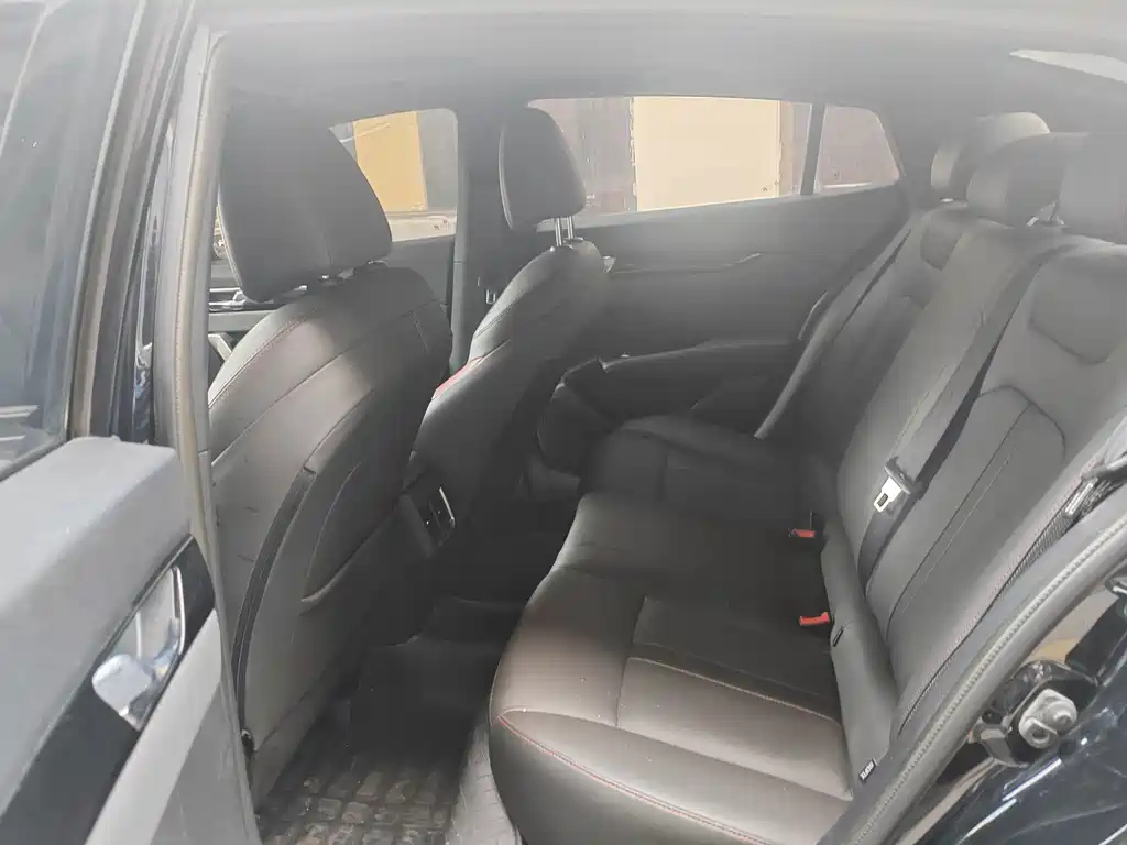 DONGFENG AEOLUS 2020