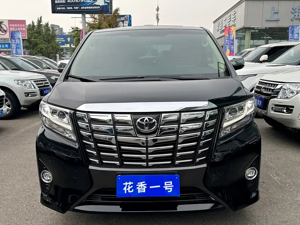 TOYOTA ALPHARD 2018