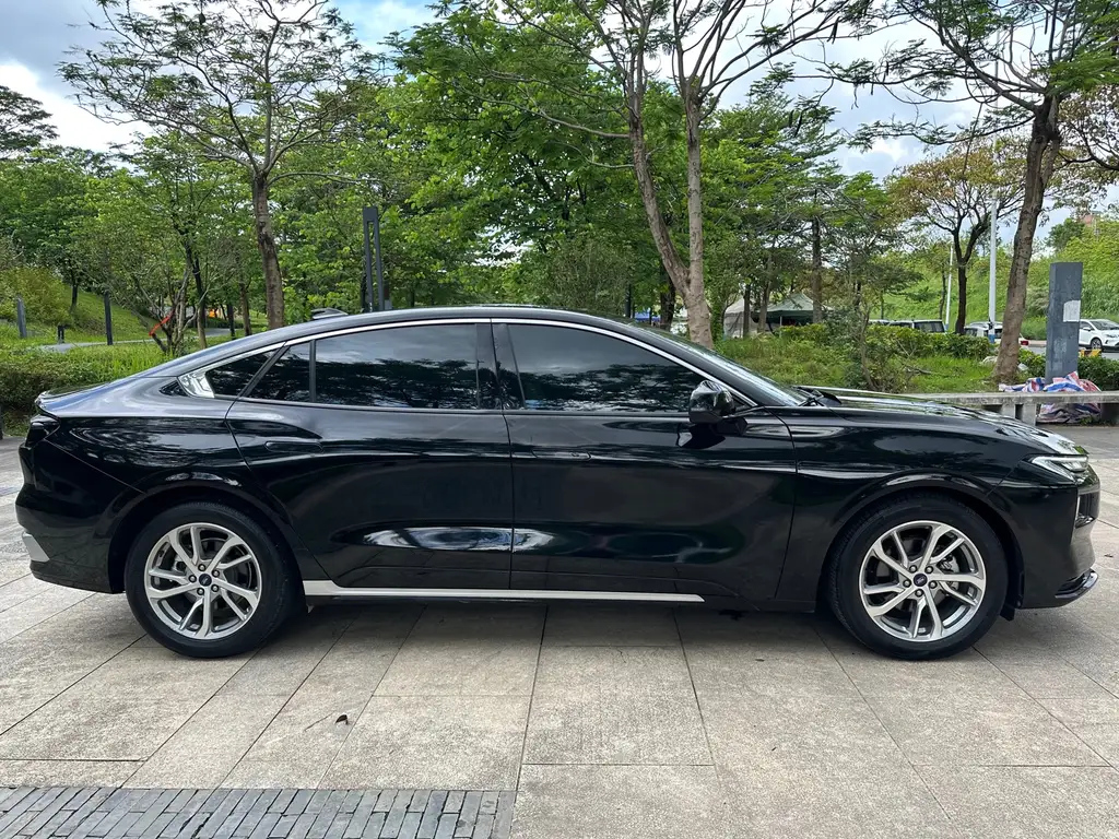 FORD MONDEO 2022