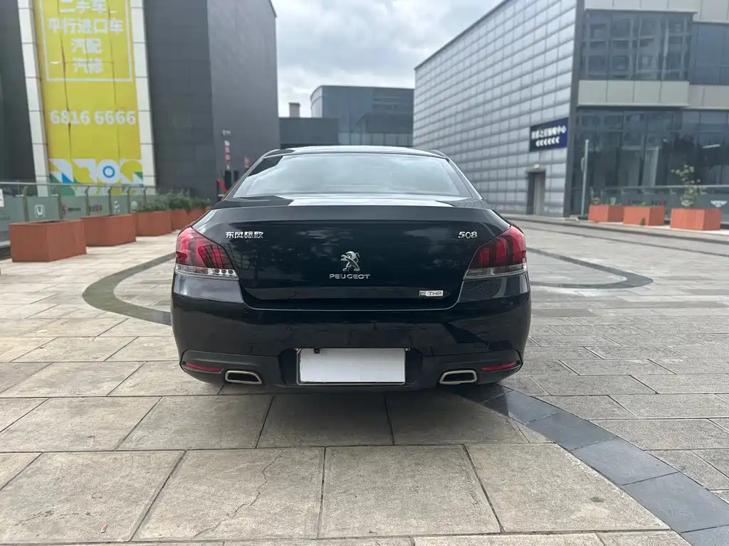 PEUGEOT 508 2015