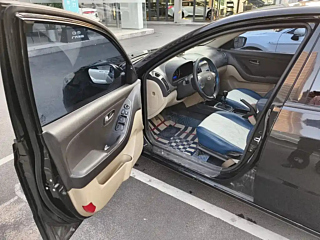 HYUNDAI CELESTA 2011