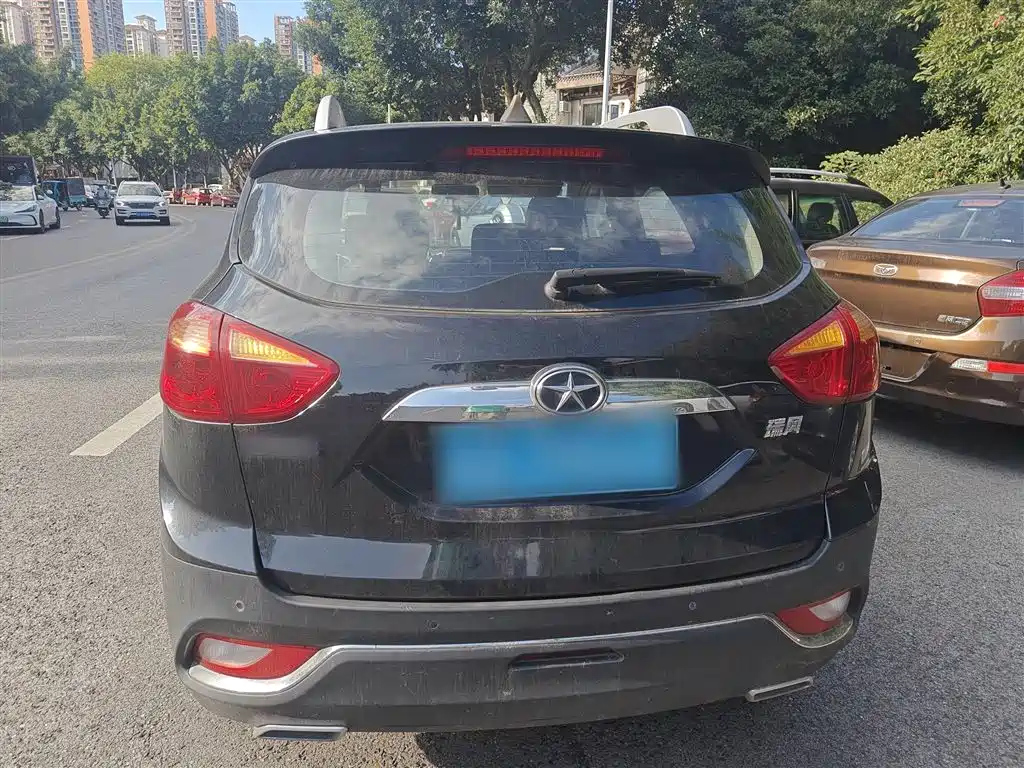 JAC REFINE S3 2016