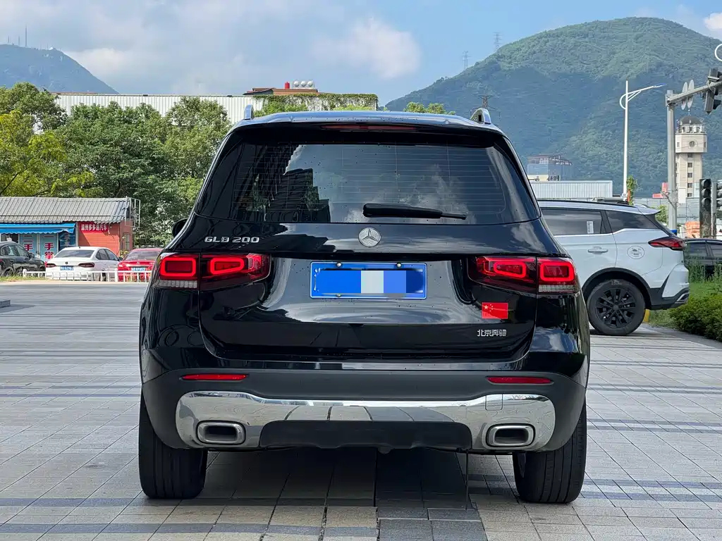 MERCEDES BENZ GLB 2022