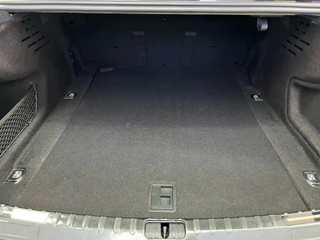 AUDI A6L 2021