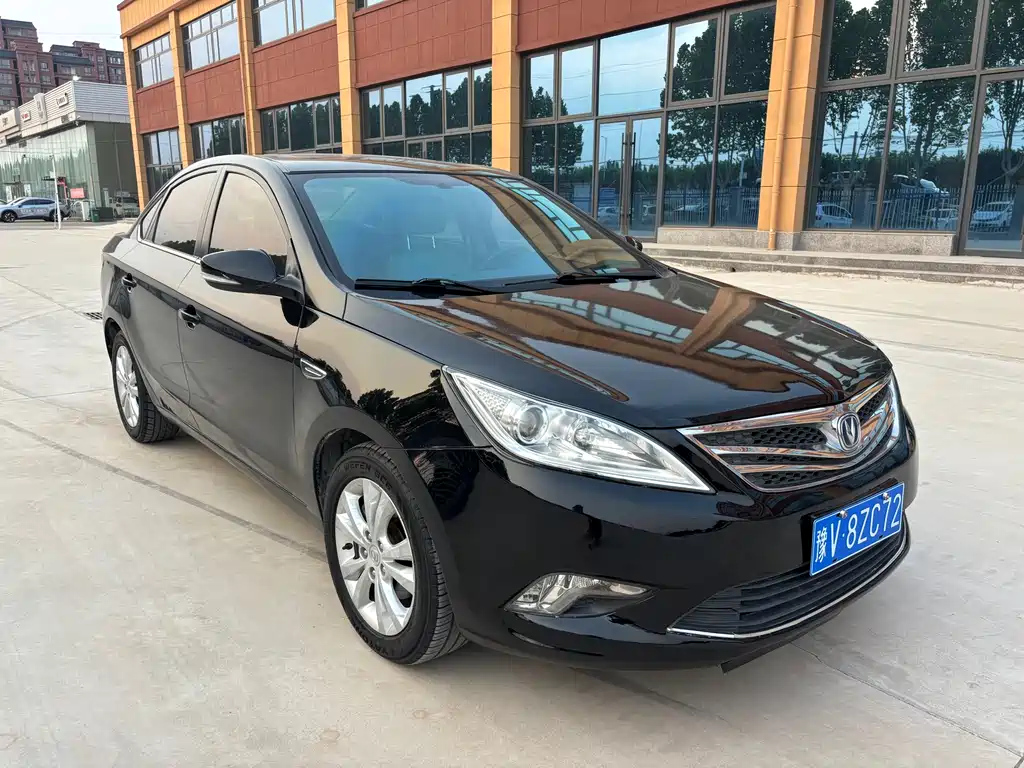 CHANGAN EADO 2013