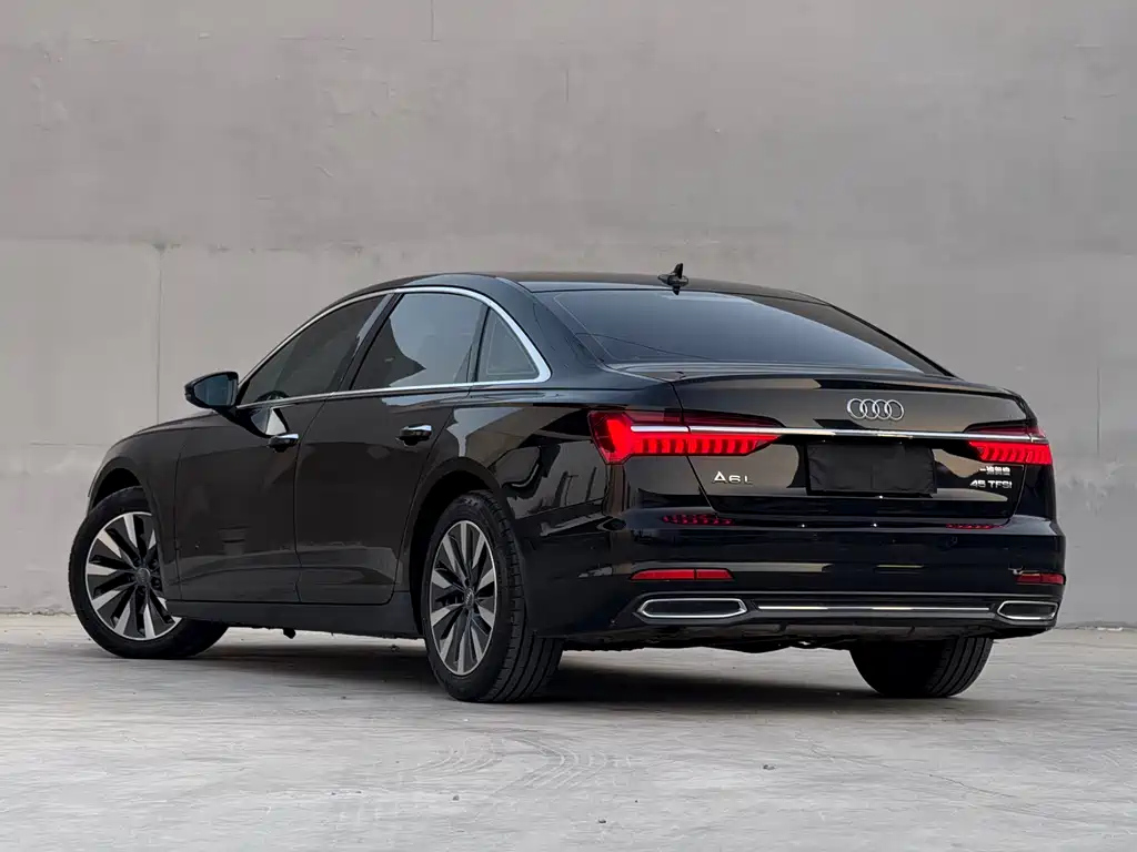 AUDI A6L 2021