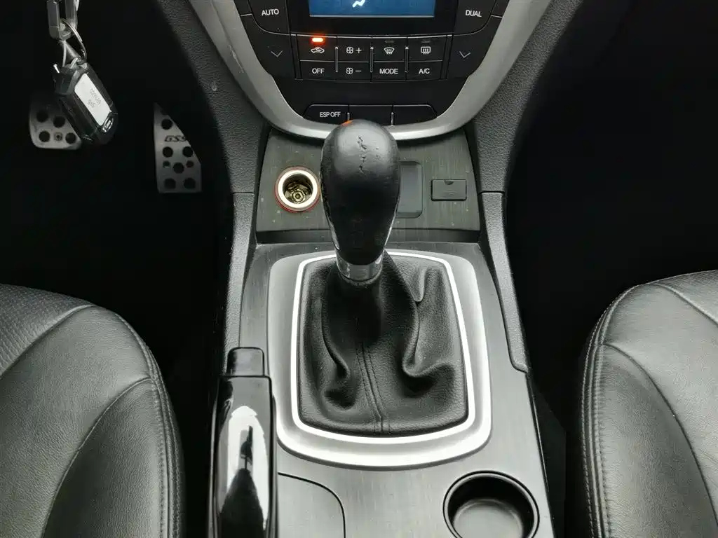 TRUMPCHI GS5 2013