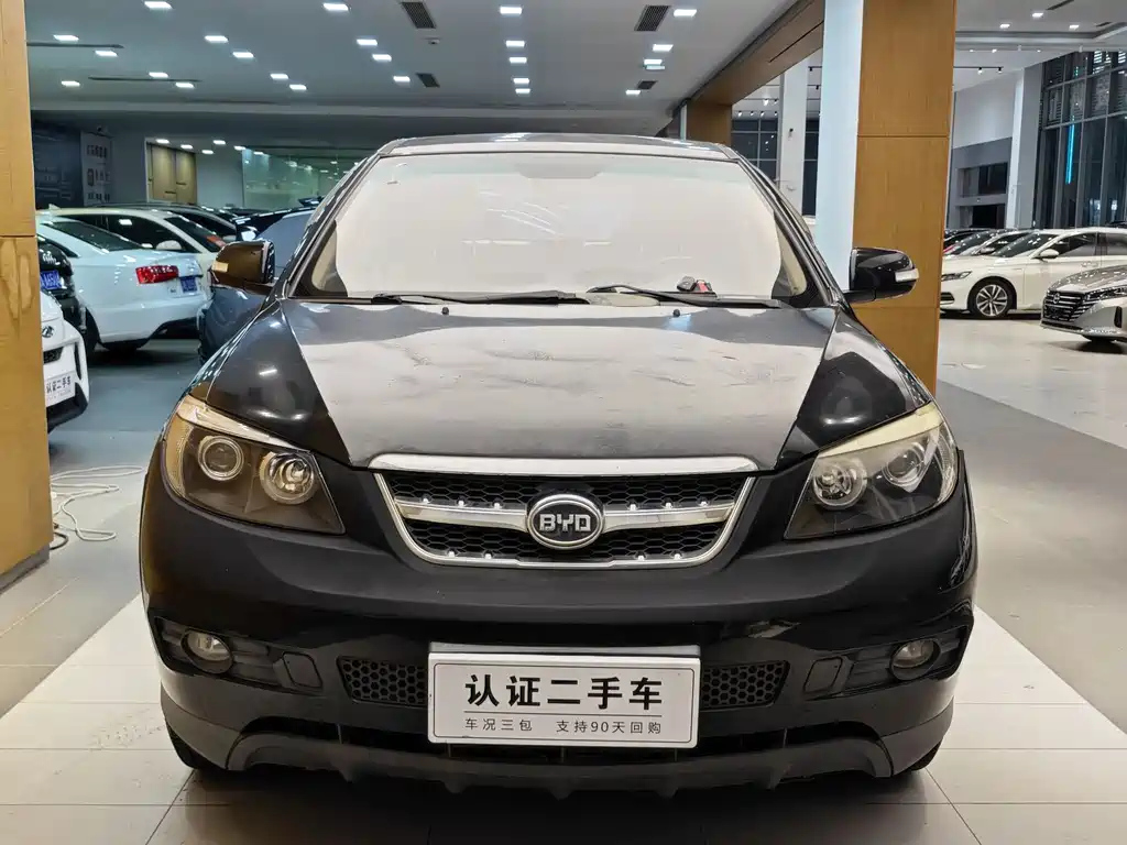 BYD S6 2013