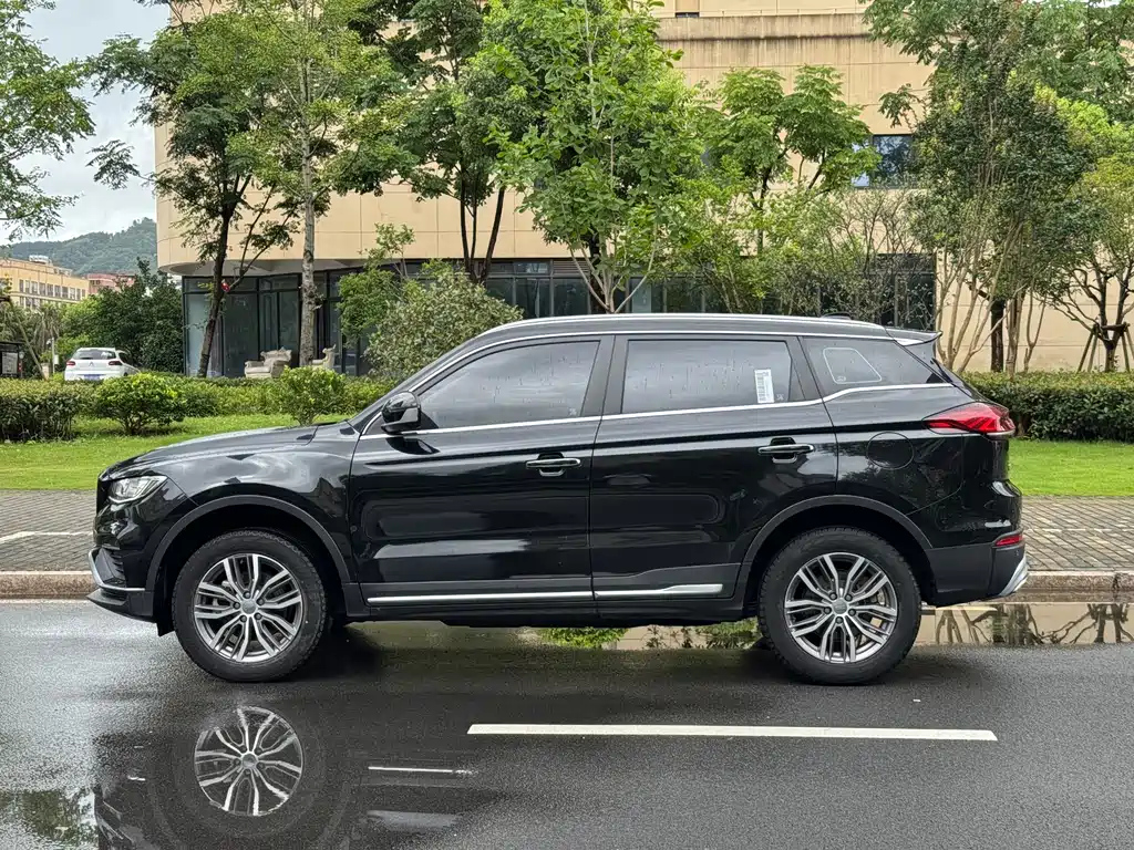 GEELY AUTO BOYUE 2020