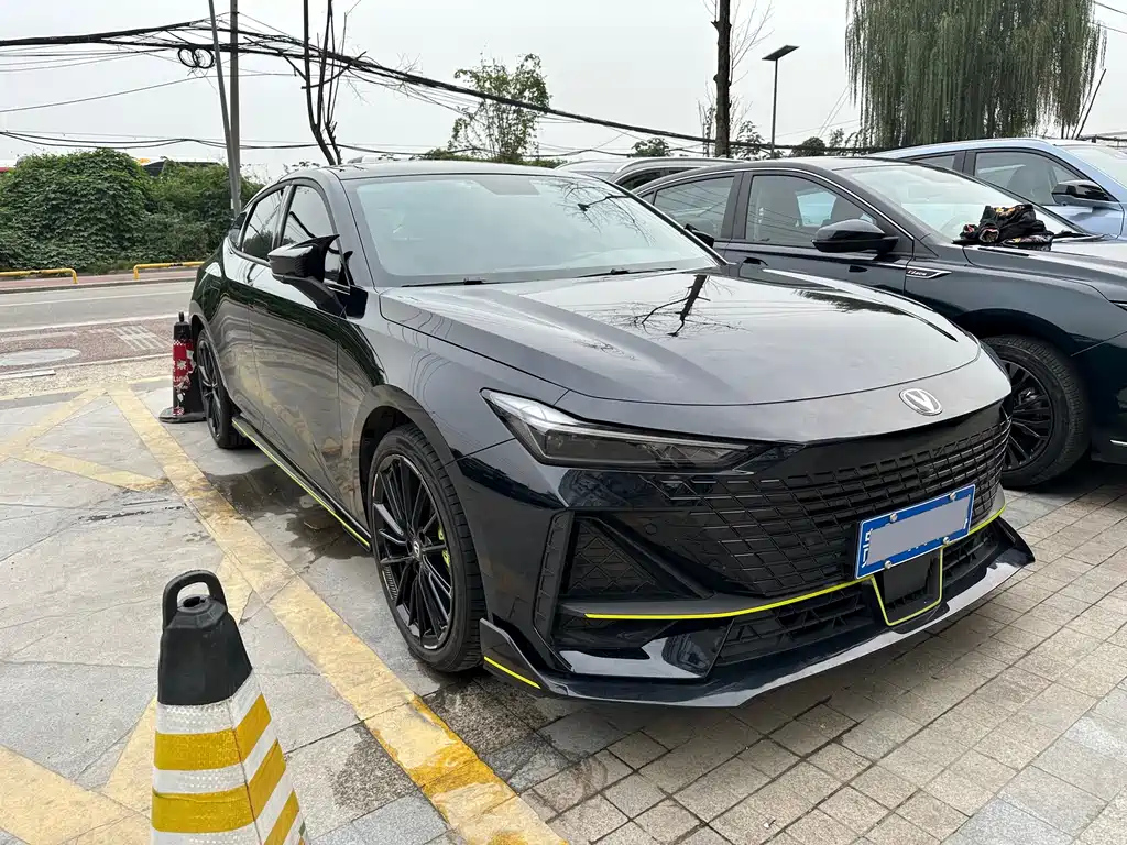 CHANGAN UNI-V 2022