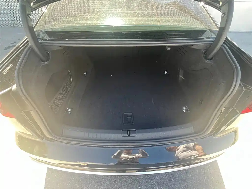 AUDI A6L 2023