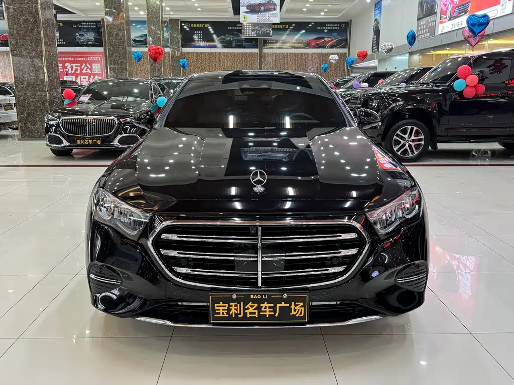 MERCEDES BENZ E-CLASS 2024