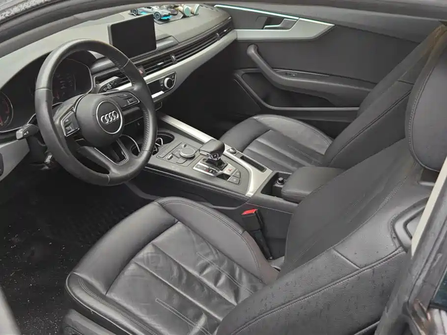 AUDI A5 2017