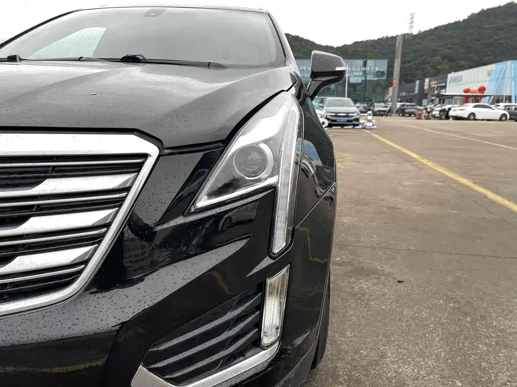 CADILLAC XT5 2016