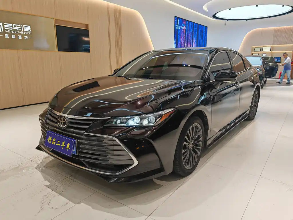 TOYOTA AVALON 2021