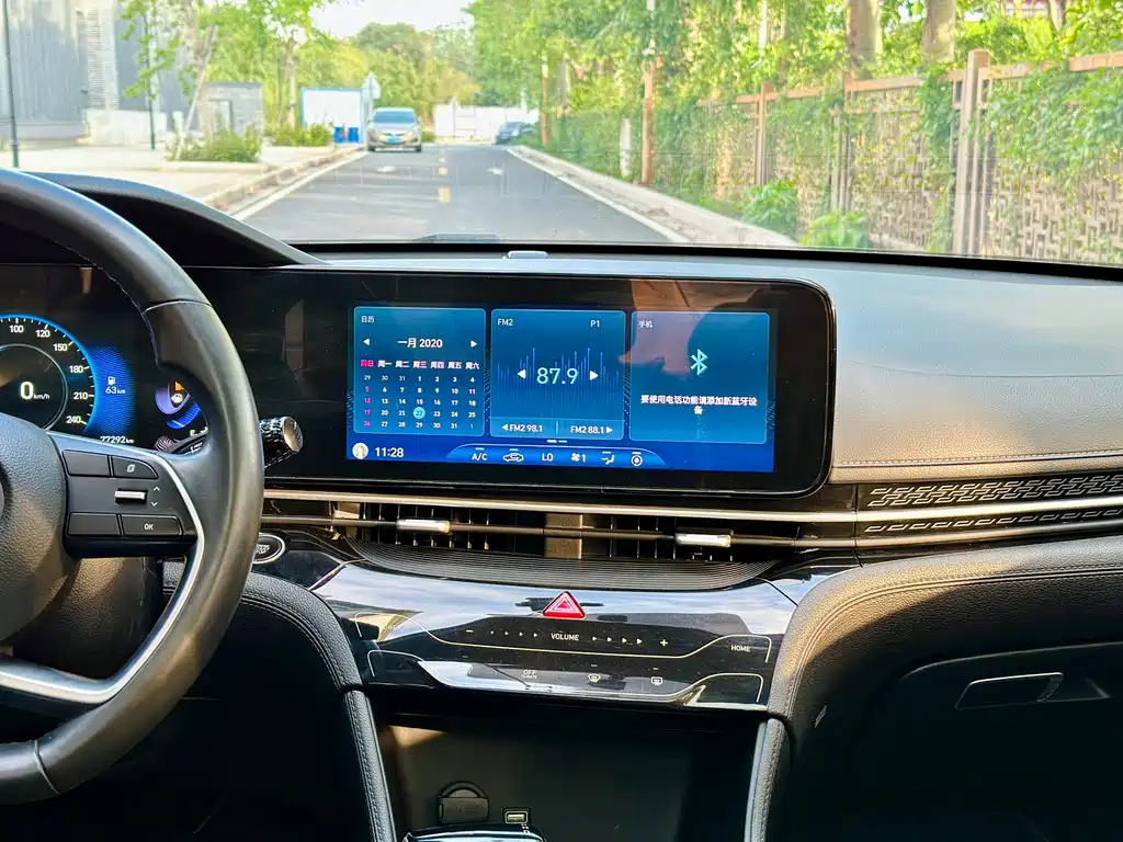 HYUNDAI MISTRA 2021
