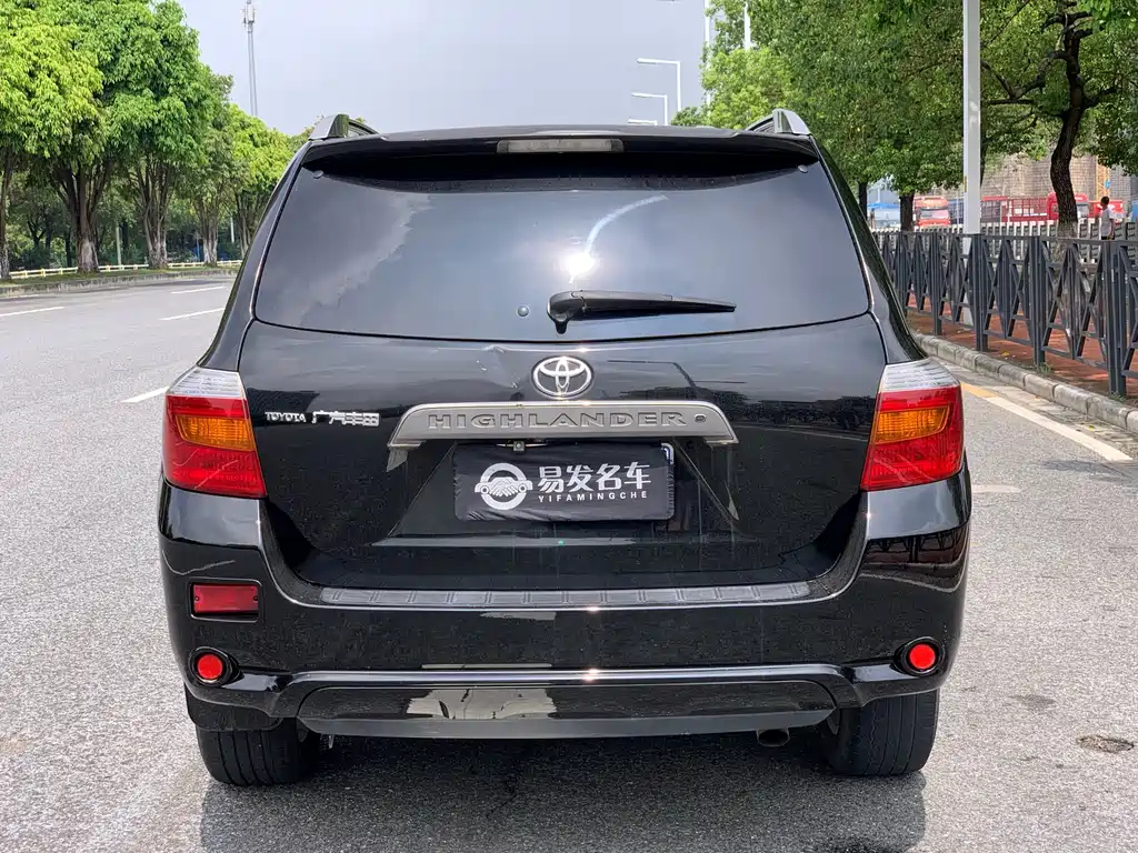 TOYOTA HIGHLANDER 2009